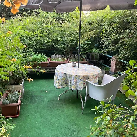 "Maison 1850 Paris 18" Chambre R Avec Terrasse Et Parking En Option-2